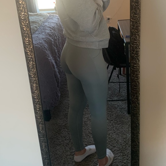 Nike Pro Dri-Fit Leggings - Picture 2 of 4